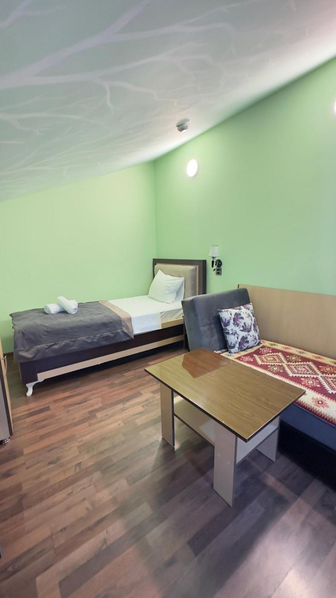 Yaffle Inn Shaki Boutique Hotel Şǝki المظهر الخارجي الصورة