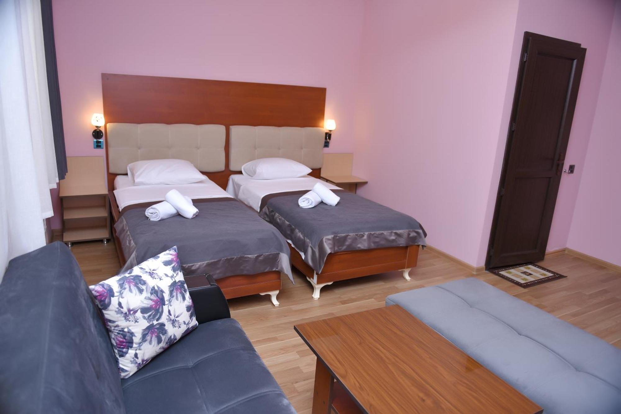 Yaffle Inn Shaki Boutique Hotel Şǝki المظهر الخارجي الصورة