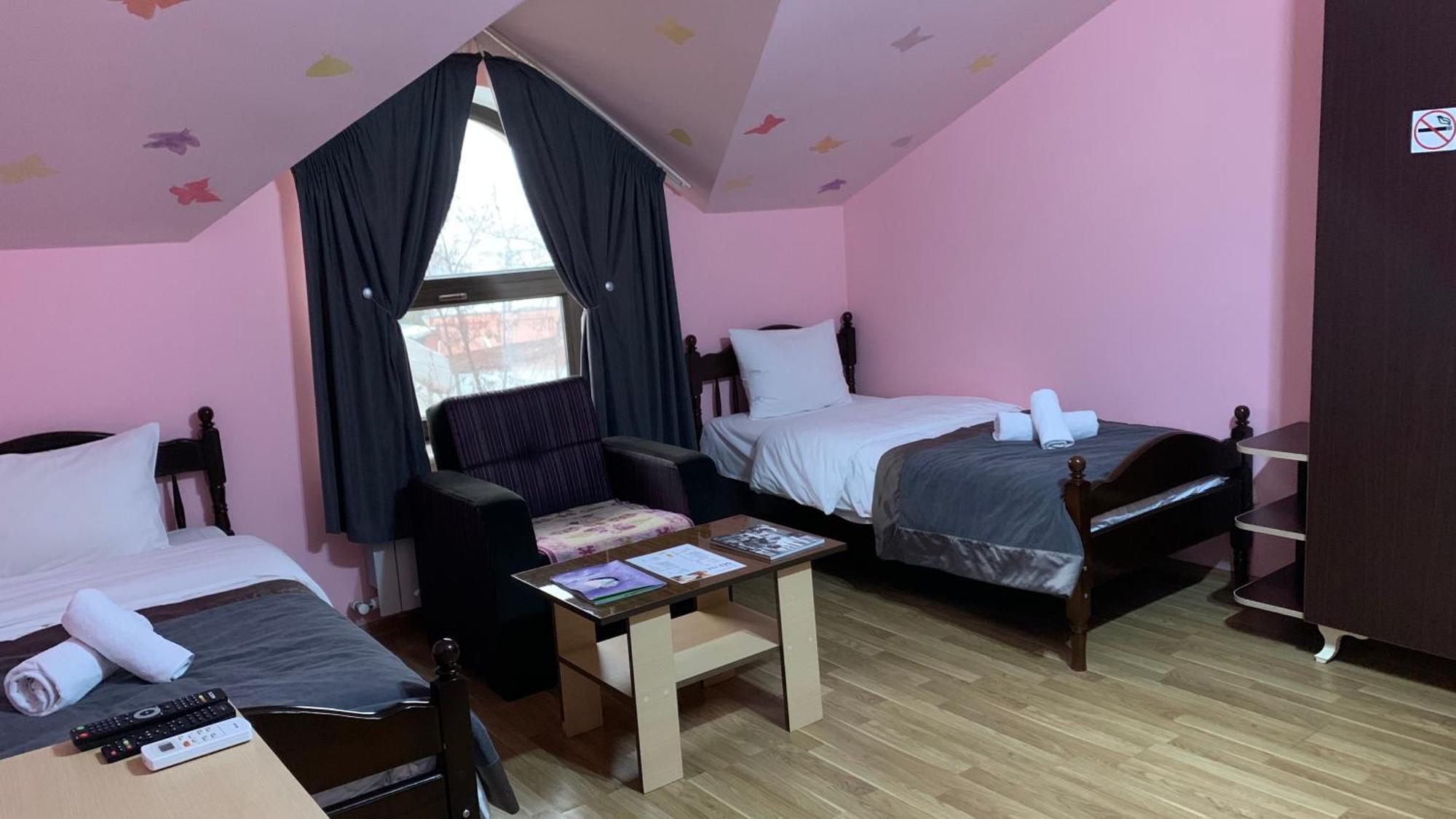 Yaffle Inn Shaki Boutique Hotel Şǝki الغرفة الصورة